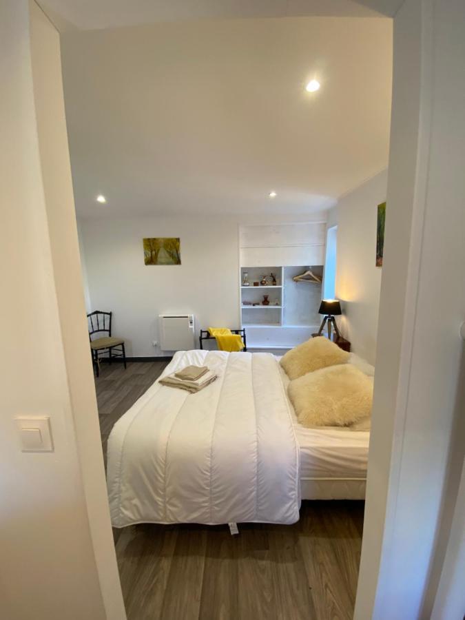 Chambre & Salle De Bain Privee - Lv 33 Argenton Sur Creuse Zewnętrze zdjęcie