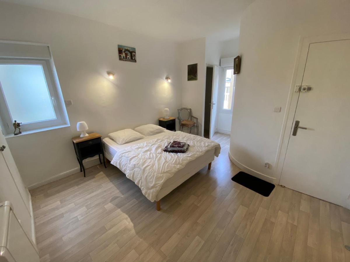 Chambre & Salle De Bain Privee - Lv 33 Argenton Sur Creuse Zewnętrze zdjęcie