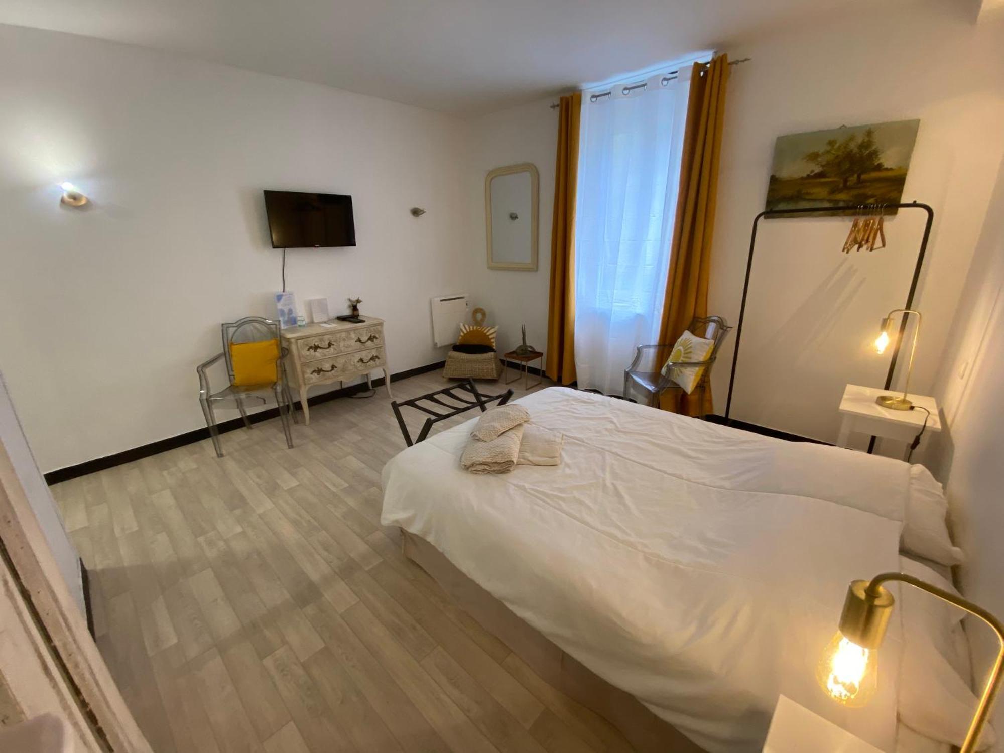Chambre & Salle De Bain Privee - Lv 33 Argenton Sur Creuse Zewnętrze zdjęcie