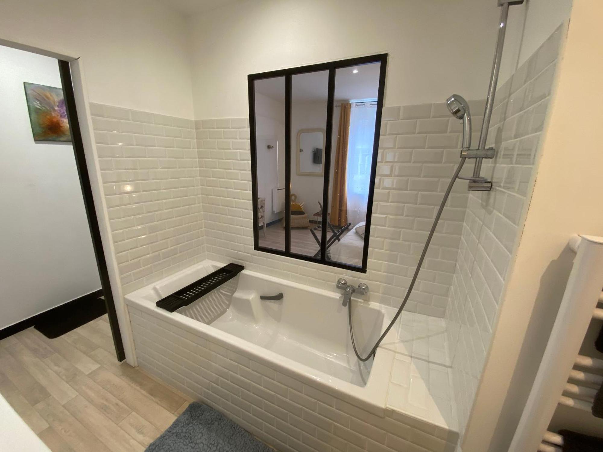 Chambre & Salle De Bain Privee - Lv 33 Argenton Sur Creuse Zewnętrze zdjęcie